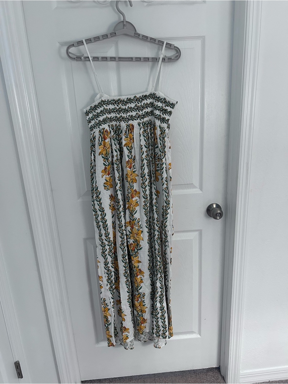 Maison d'Amélie Paris White Smocked Top Floral Dress. Size S - Picture 2 of 10